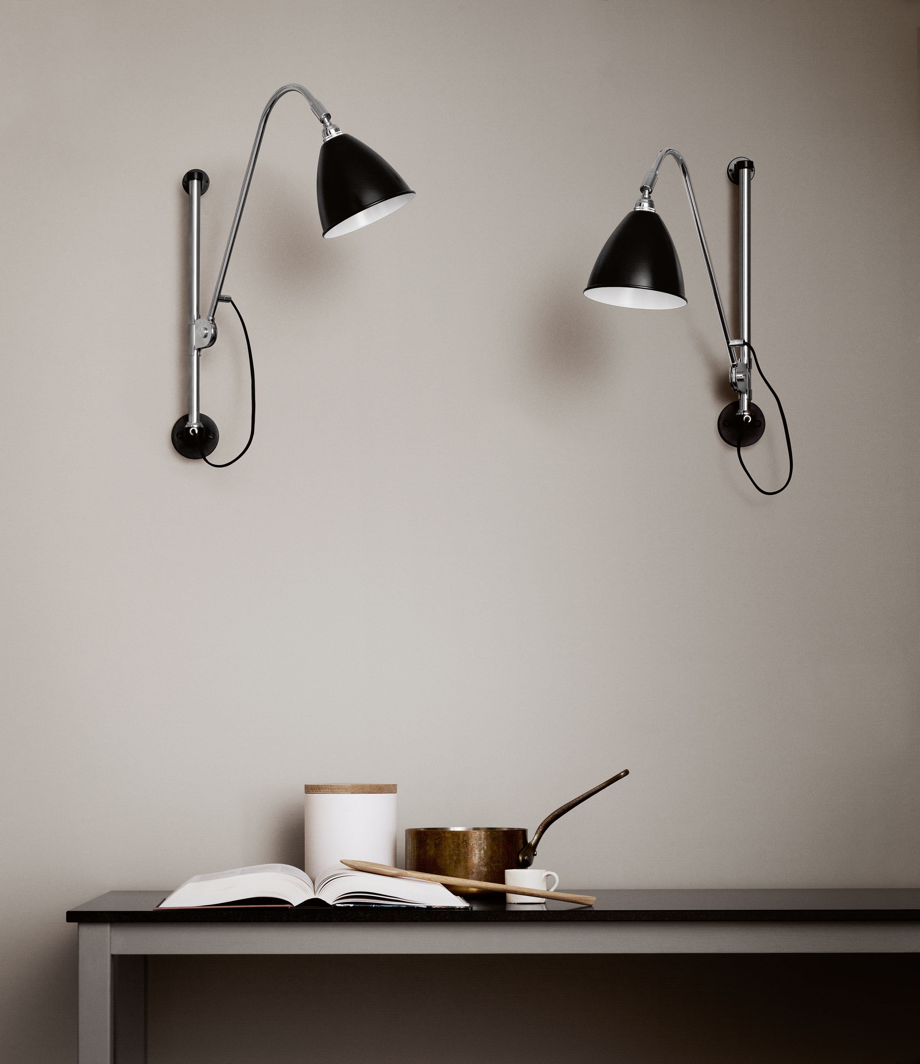 Black modern design lamp