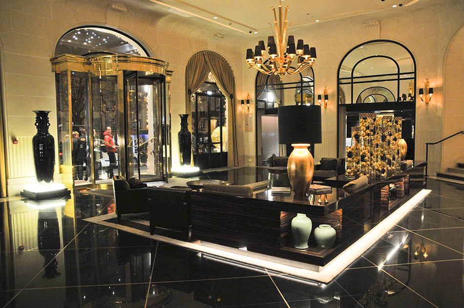 Best Luxury Hotels Le Prince de Galles Paris