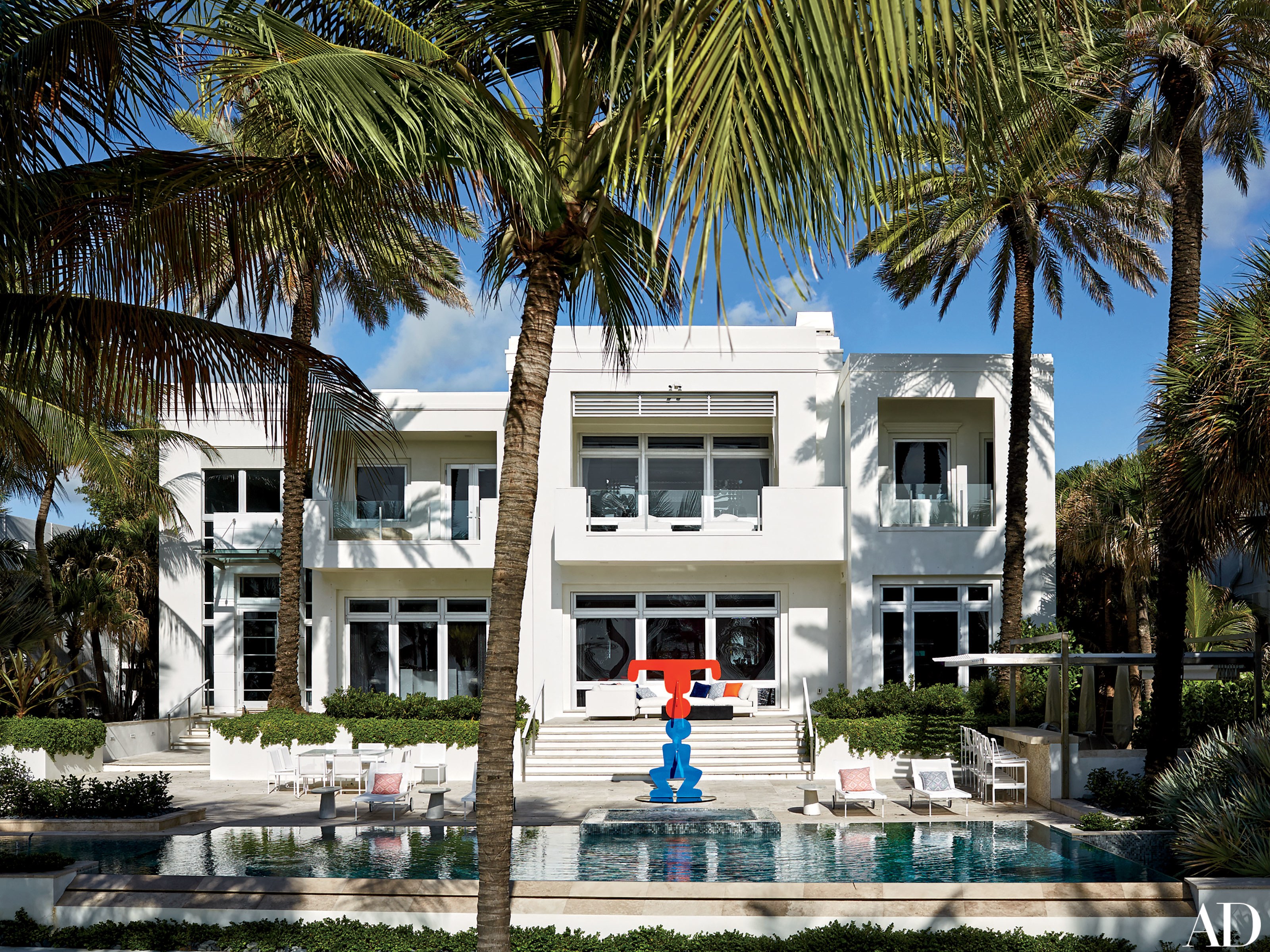 Tommy Hilfiger Florida Mansion - The Hilfigers' Colorful Mansion