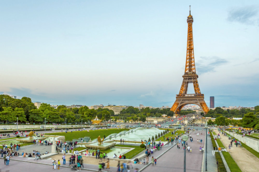 10 Places You Must Visit in Paris 03