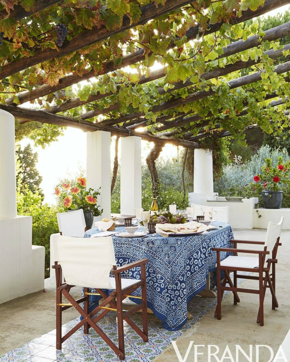7 Stunning Patio Design Ideas For This Summer 07