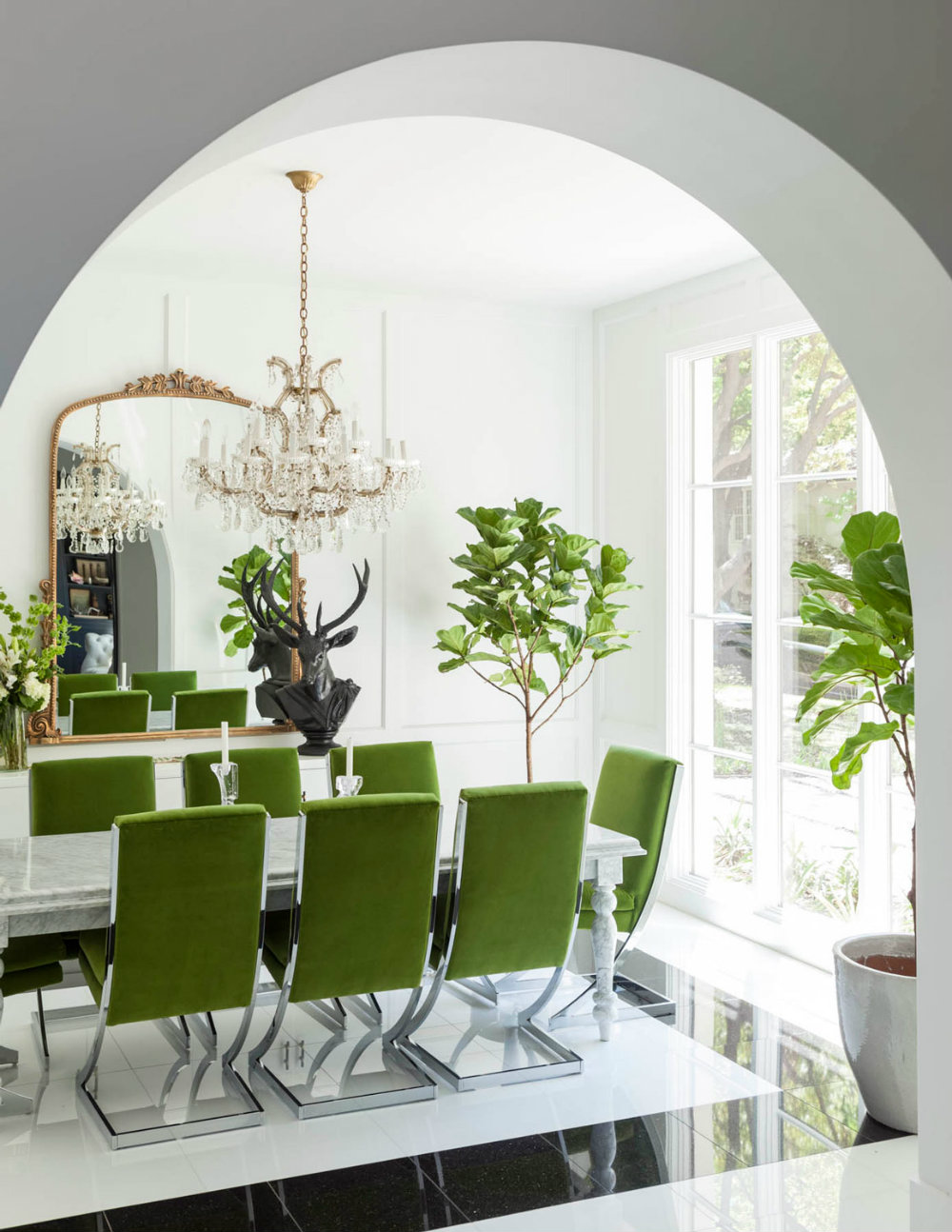 7 Summer Ready Luxury Dining Rooms To Inspire You