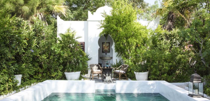 Luxury Pools are the Place to Be During This Summer 01