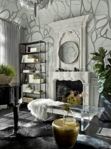House Tour – A Glamorous and Edgy Chicago Home