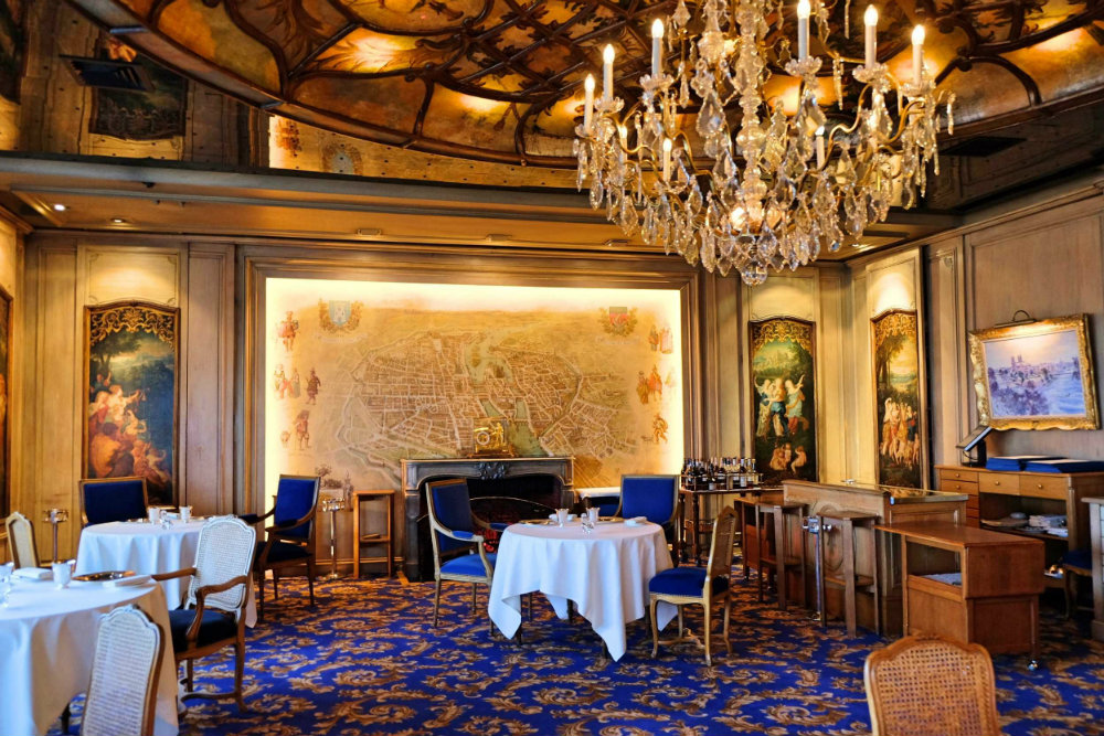 The Best Luxury Restaurants in Paris