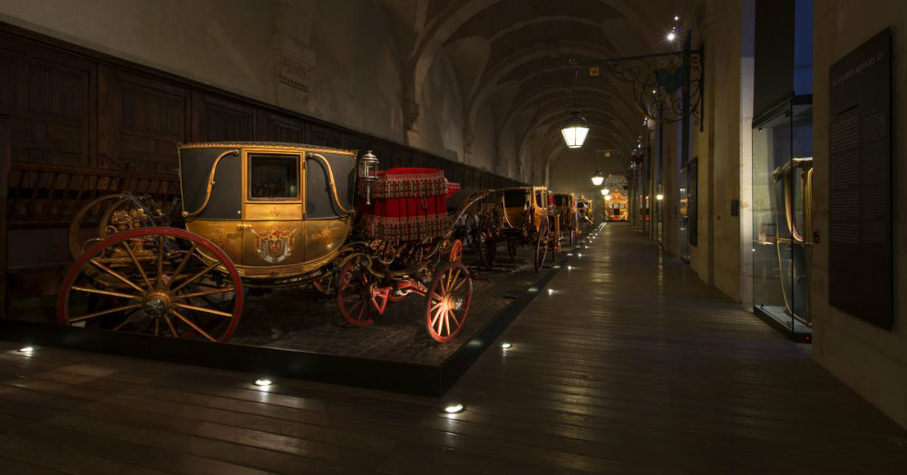 Get to Know the Beautiful Palace of Versailles 05