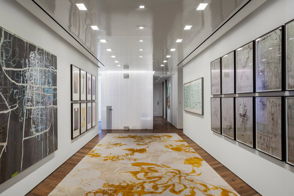 Inside A Luxury Home in New York City 01