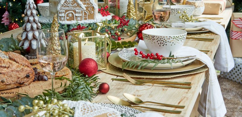 5 Elegant Christmas Table Décor Ideas 02