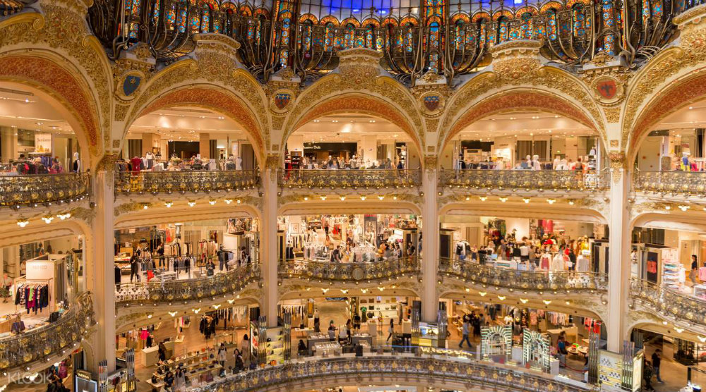 store in paris