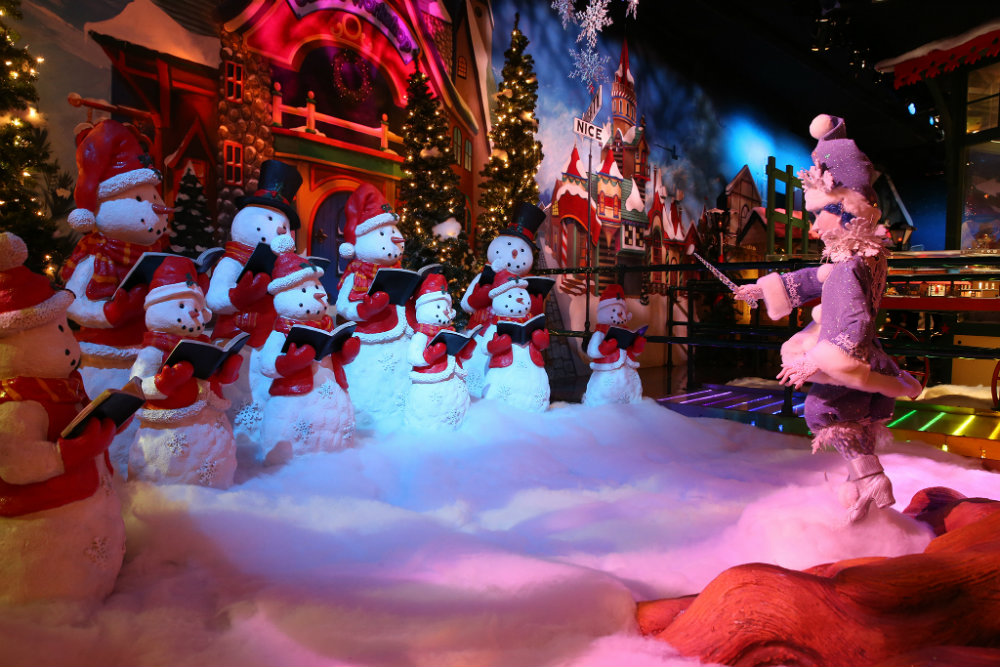 Top 5 Things To Do In NYC During Christmas 01