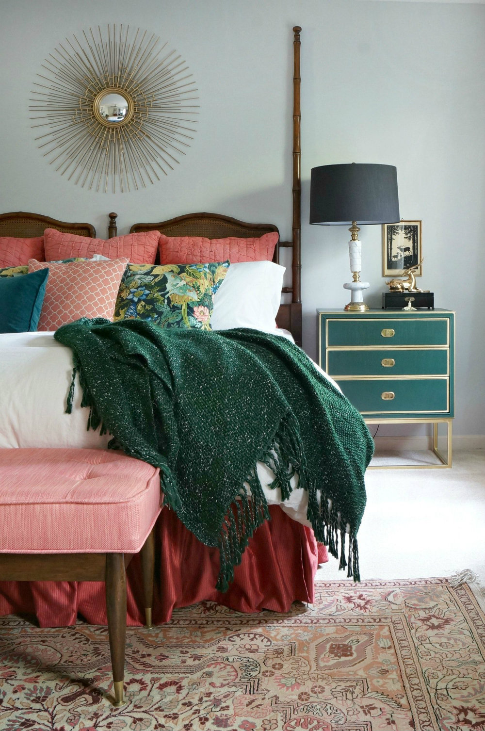 How to Incorporate Living Coral in a Luxury Interior 05
