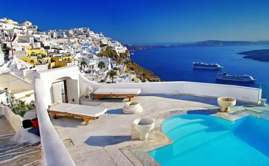 Top 10 Honeymoon destinations of 2019 honeymoon destinations Top 10 Honeymoon Destinations Of 2019 Top 10 Honeymoon destinations of 2019 Santorini 1