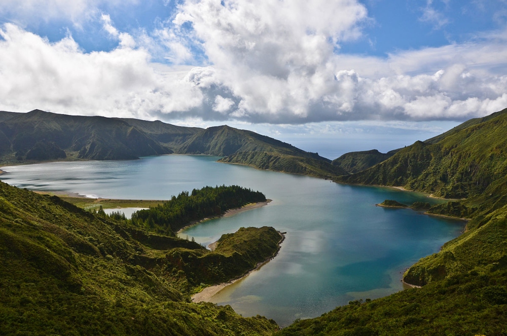 5 Reasons To Visit The Azores