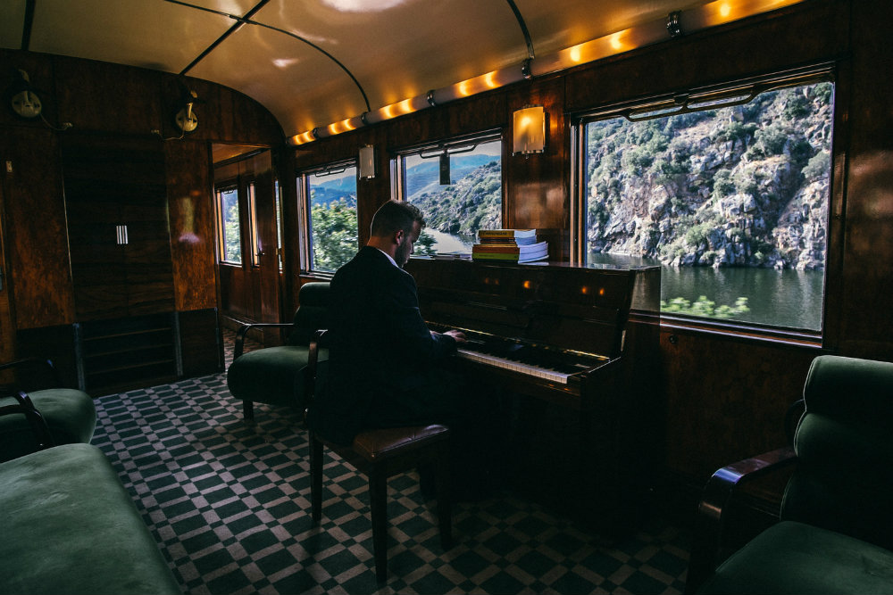 The Most Luxurious Train Rides In The World 02 the most luxurious train rides in the world The Most Luxurious Train Rides In The World The Most Luxurious Train Rides In The World 02