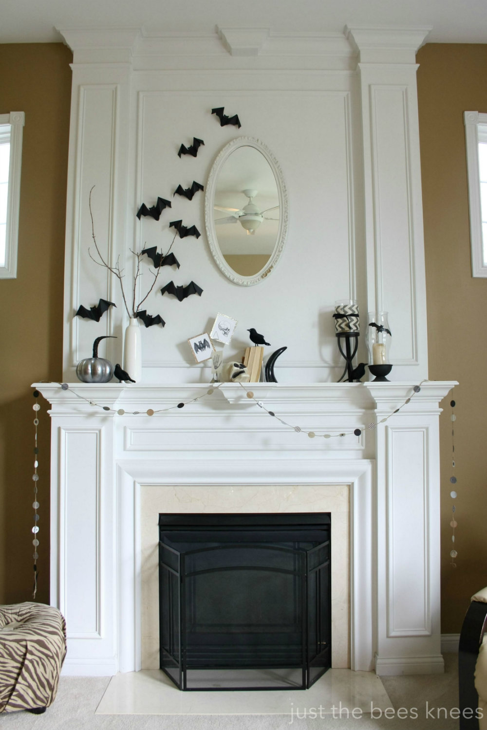 Elegant Halloween Décor Ideas 05