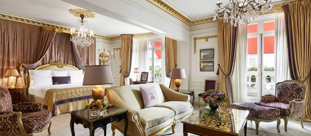 Best Luxury Suites in Paris 03