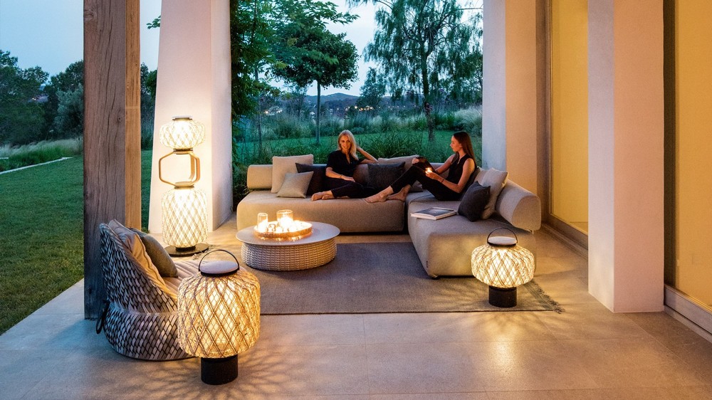 10 Superlative Outdoor Lighting Designs for Your Consideration 2