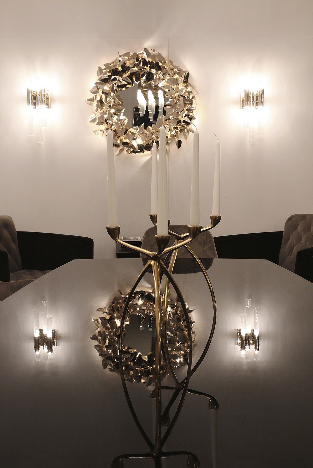 Home Decoration Ideas 10 Ostentatious Mirrors for a Unique Aesthetic 11