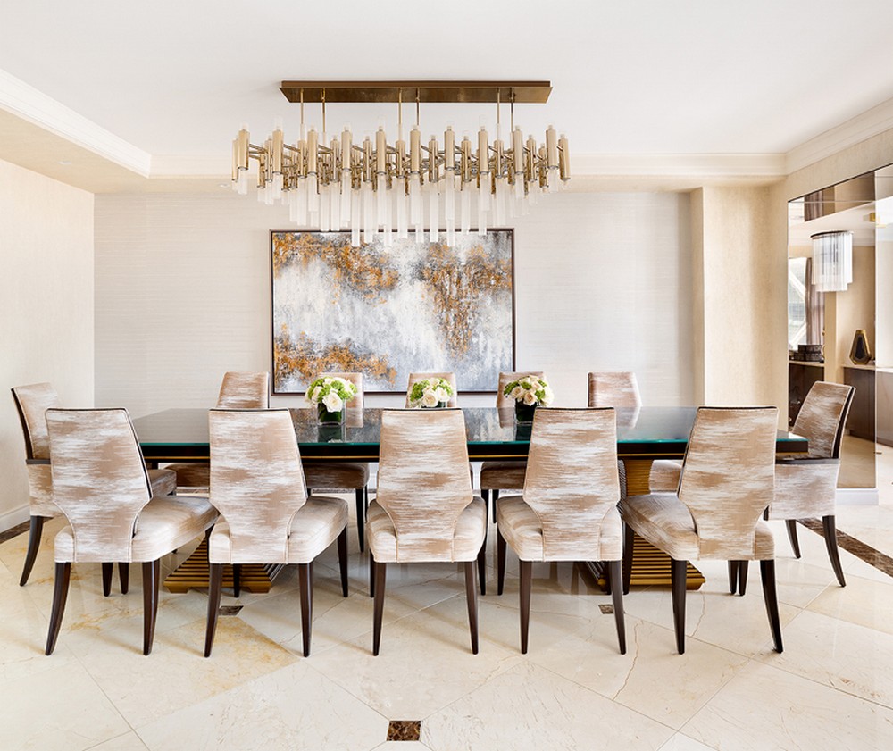 13 Dazzling Interior Designs that Highlight Statement Chandeliers 10