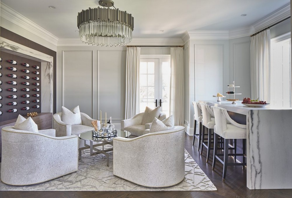 13 Dazzling Interior Designs that Highlight Statement Chandeliers 13