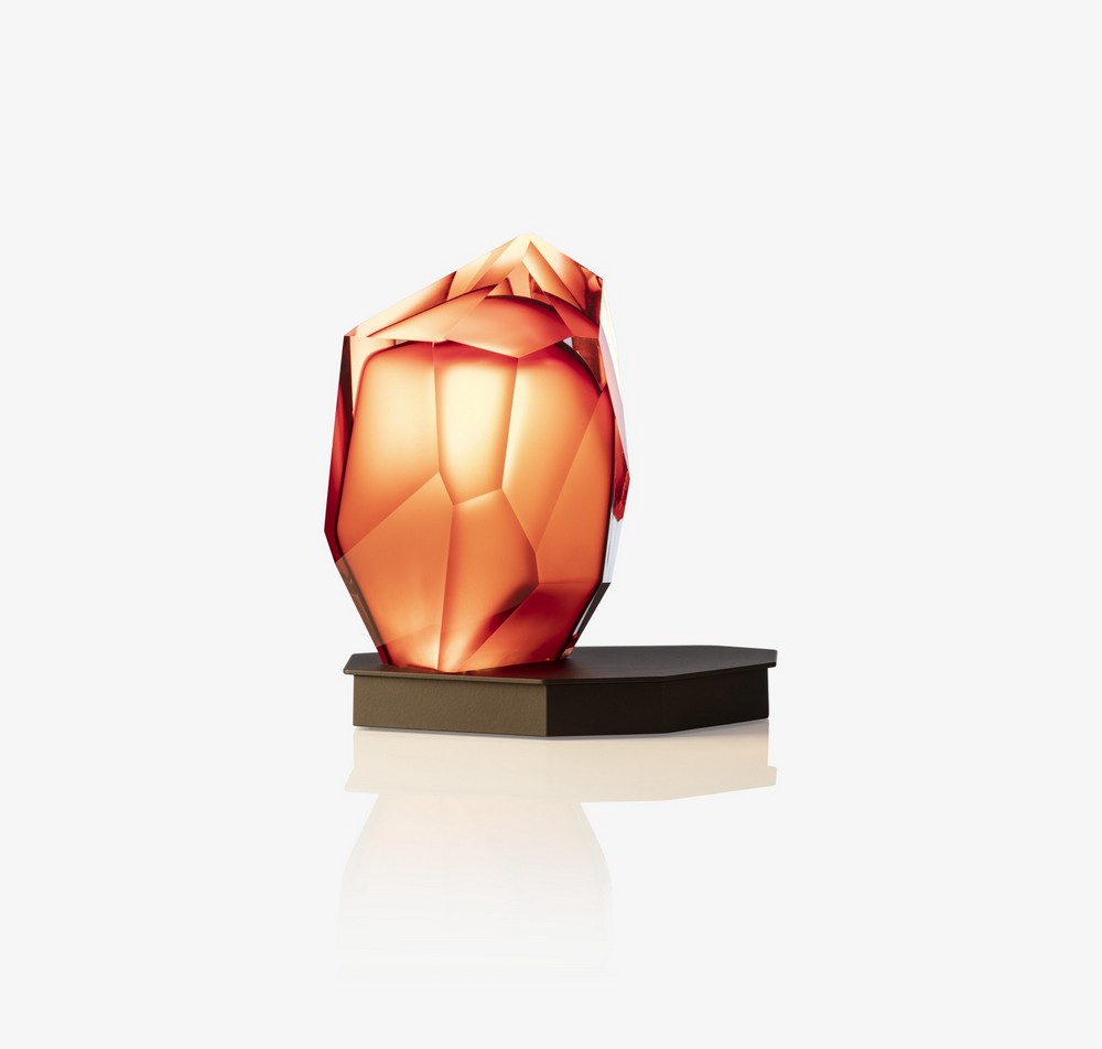 25 Unique Table Lamps to Desire & Inspire a Home Renovation 12