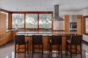 7 Modern Kitchen Decorations By Applegate Tran Interiors