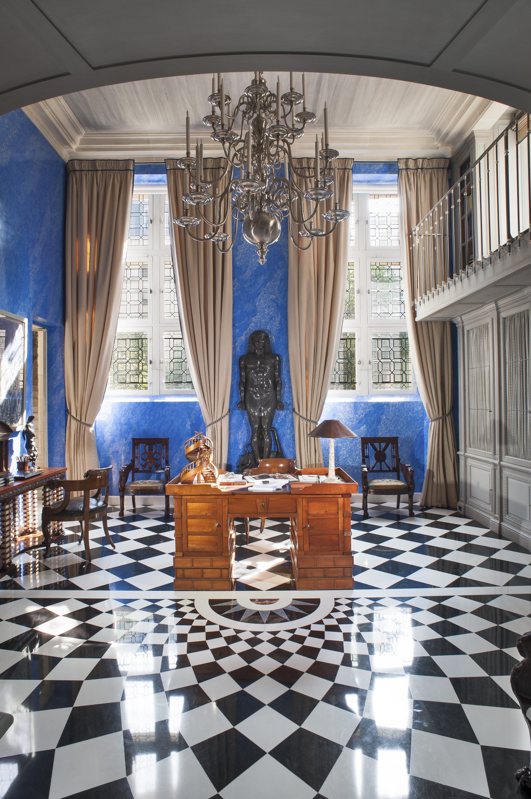 Juan Pablo Molyneux: An Exclusive Interview To This Devout Classicist