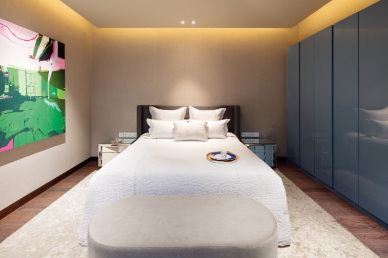 Studio IAAD: An Urban Refuge in New Delhi With Exclusive Furniture