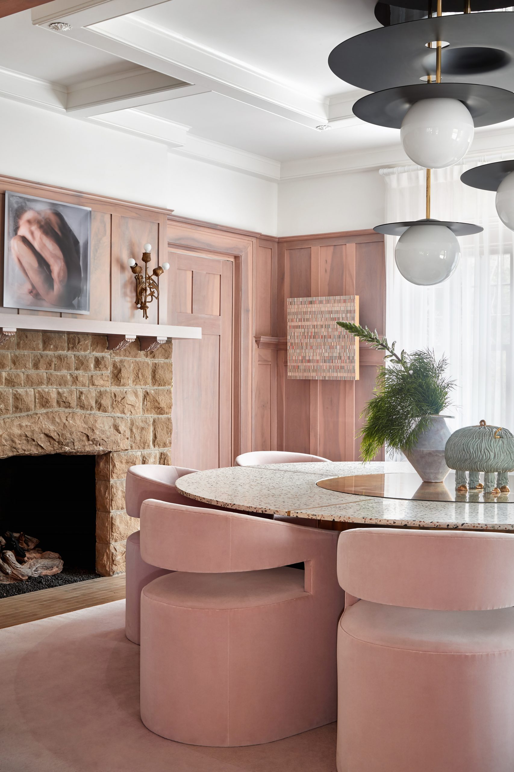 Ghislaine Viñas: An Exclusive And Radicalist Design World