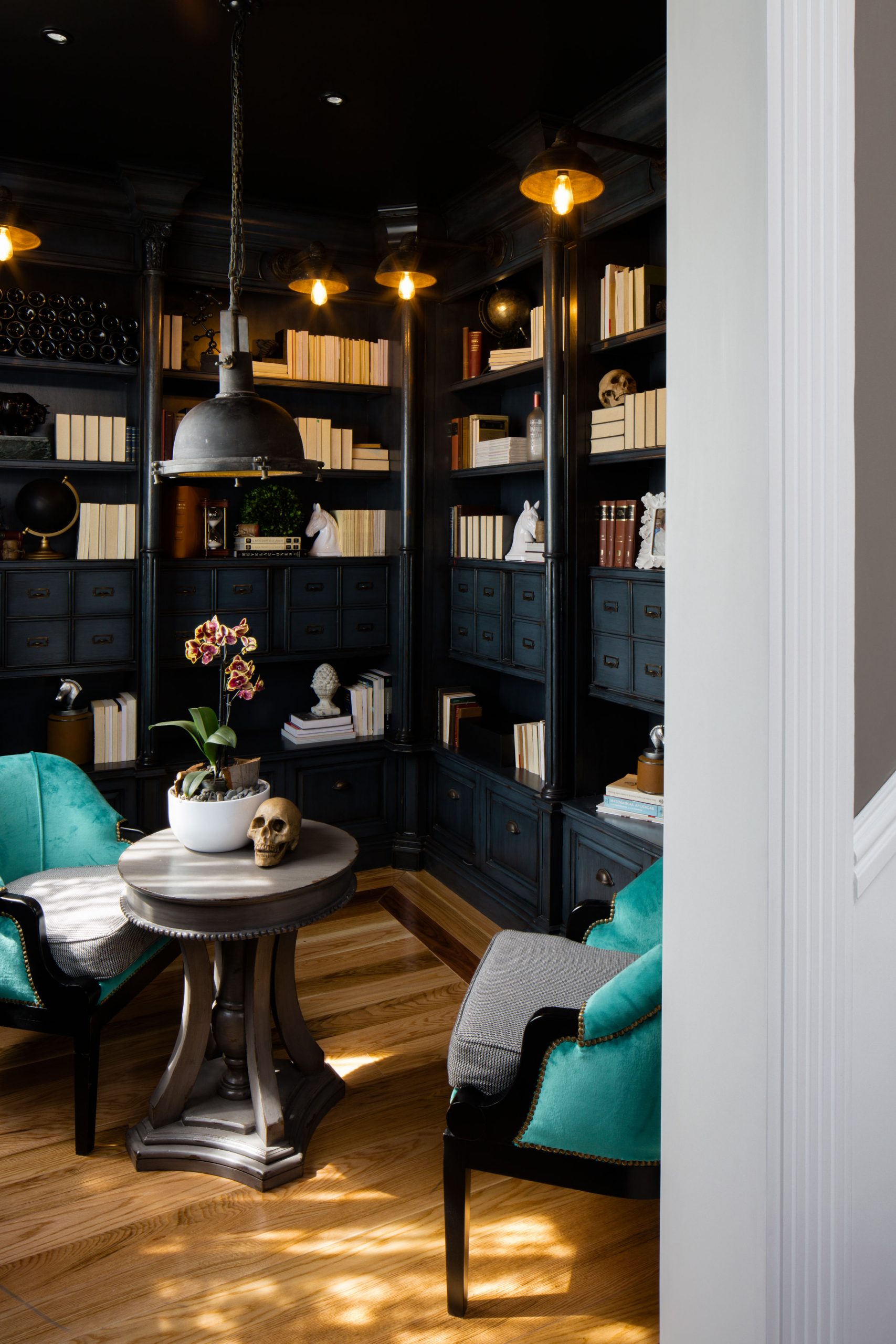 Lily Duclaud: The Master Of High-End Custom Designs