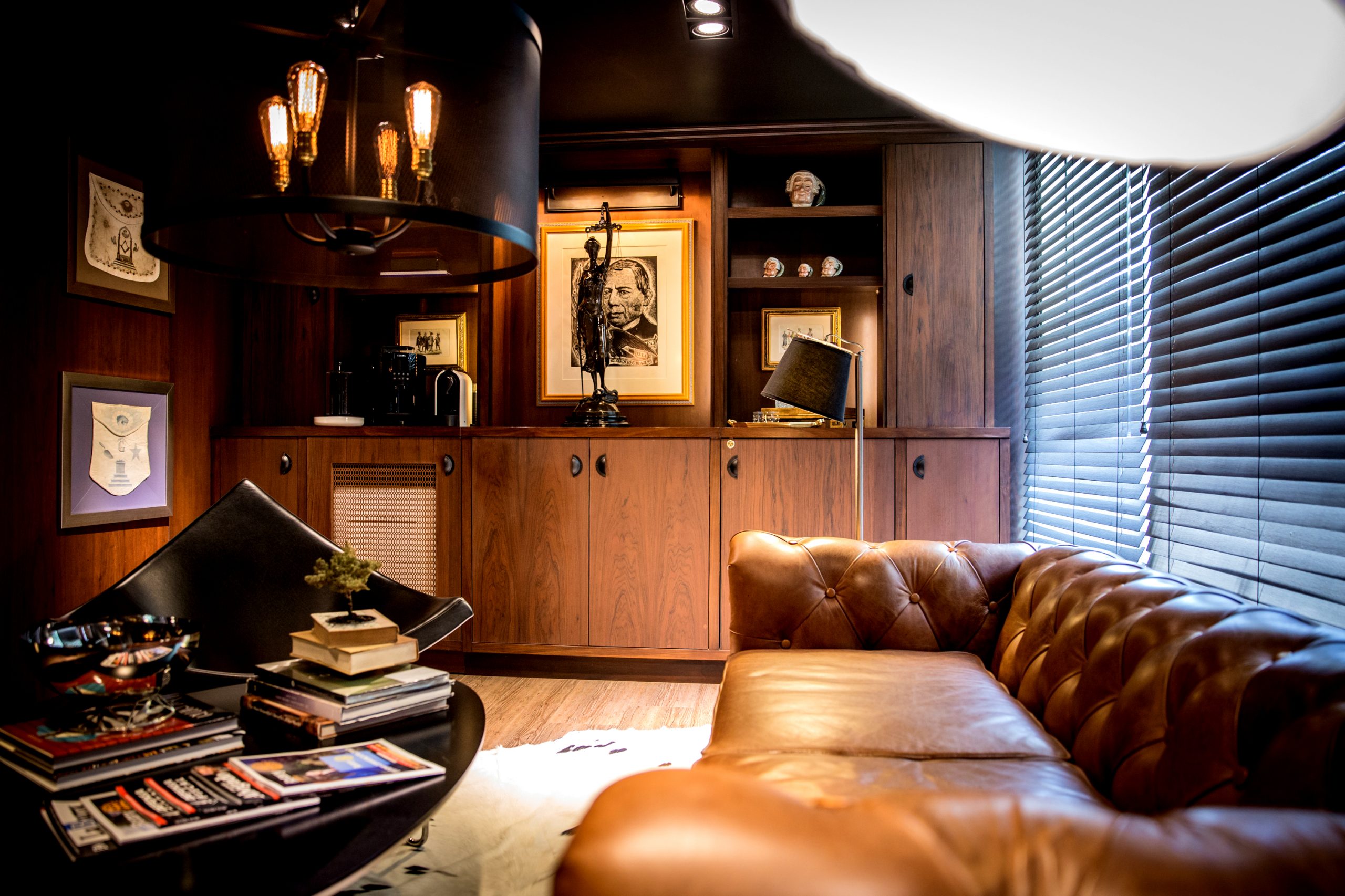 Lily Duclaud: The Master Of High-End Custom Designs