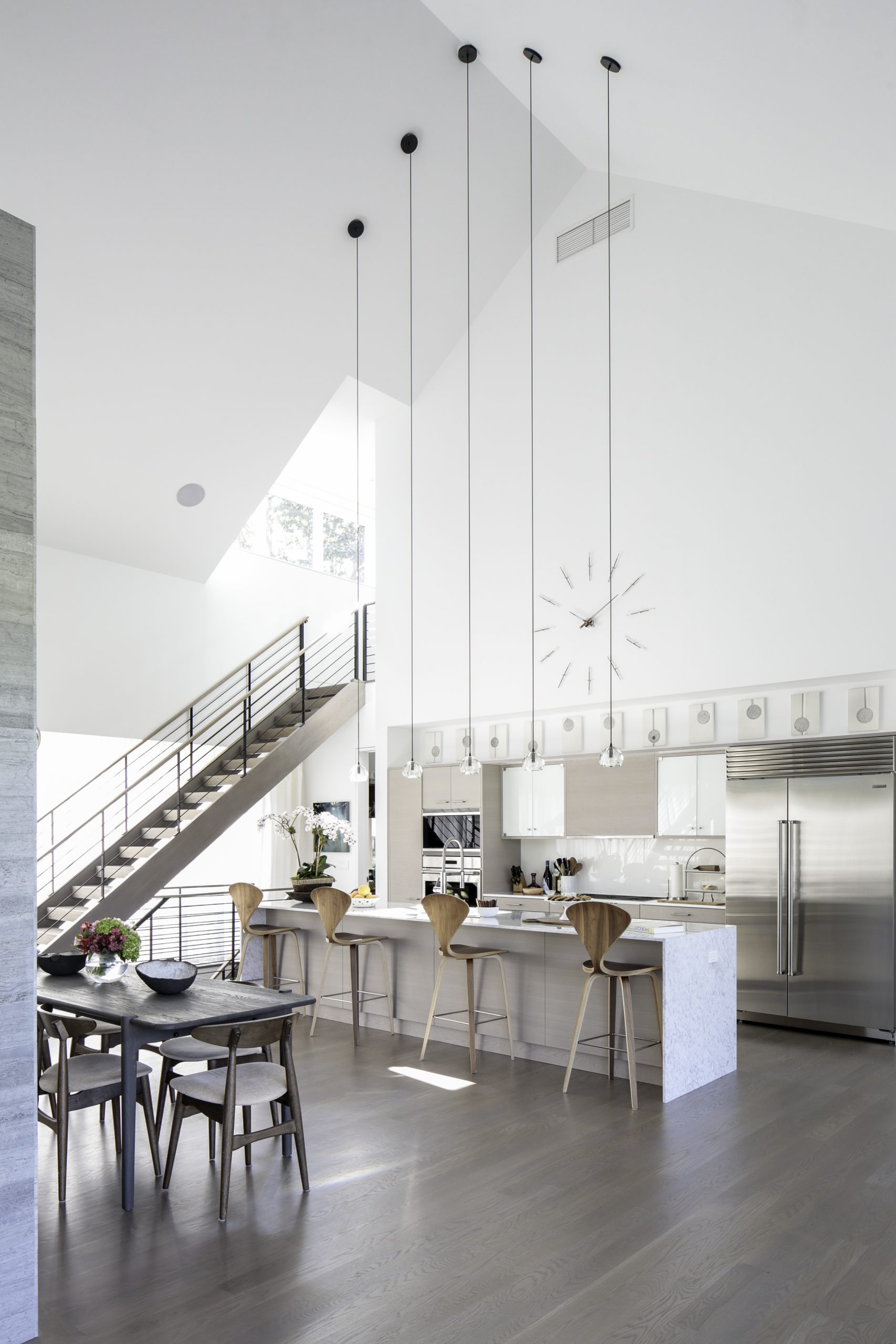 Betty Wasserman: Interiors With A Warm And Minimalist Approach