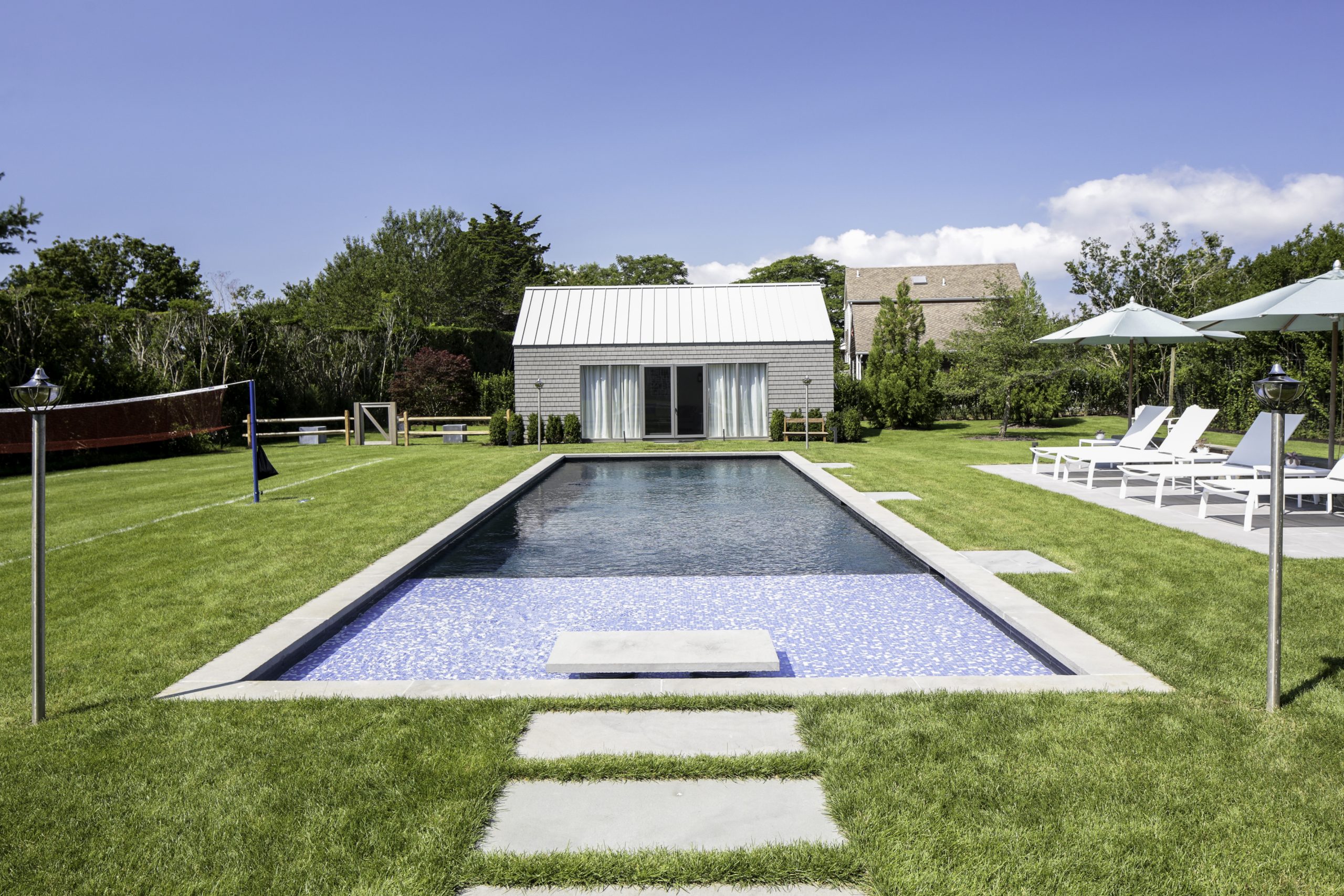 Betty Wasserman: Interiors With A Warm And Minimalist Approach