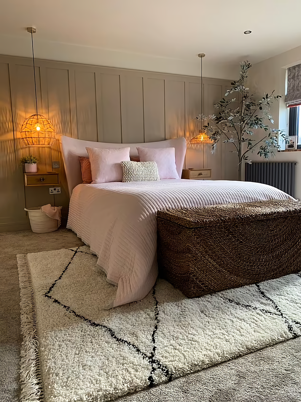 How To Achieve The Coastal Grandmother Aesthetic With 8 Simple Steps!