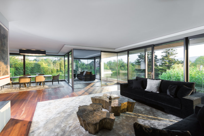 Martinuzzi Interiors Creates A Contemporary Luxurious House!