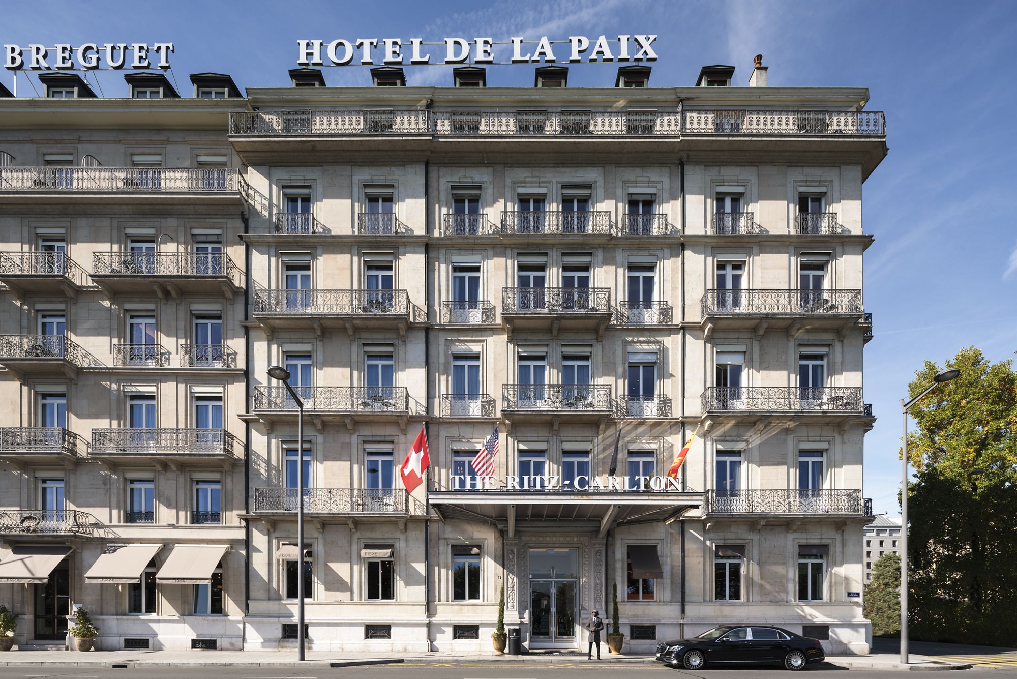 Ritz-Carlton Hotel Geneva - Exploring The Luxurious Hotel From Within!