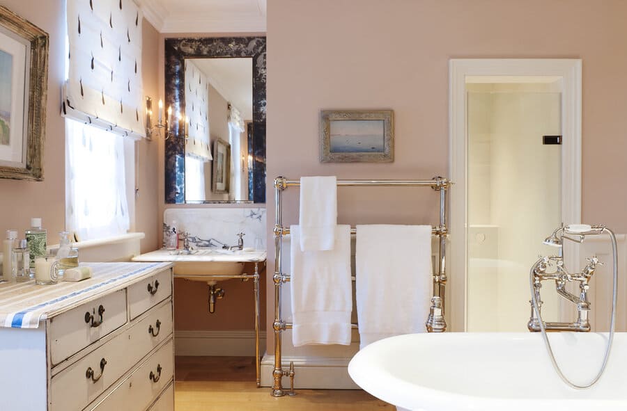 JR Design: Projects With Acute Visual Sense And Passion For Detail