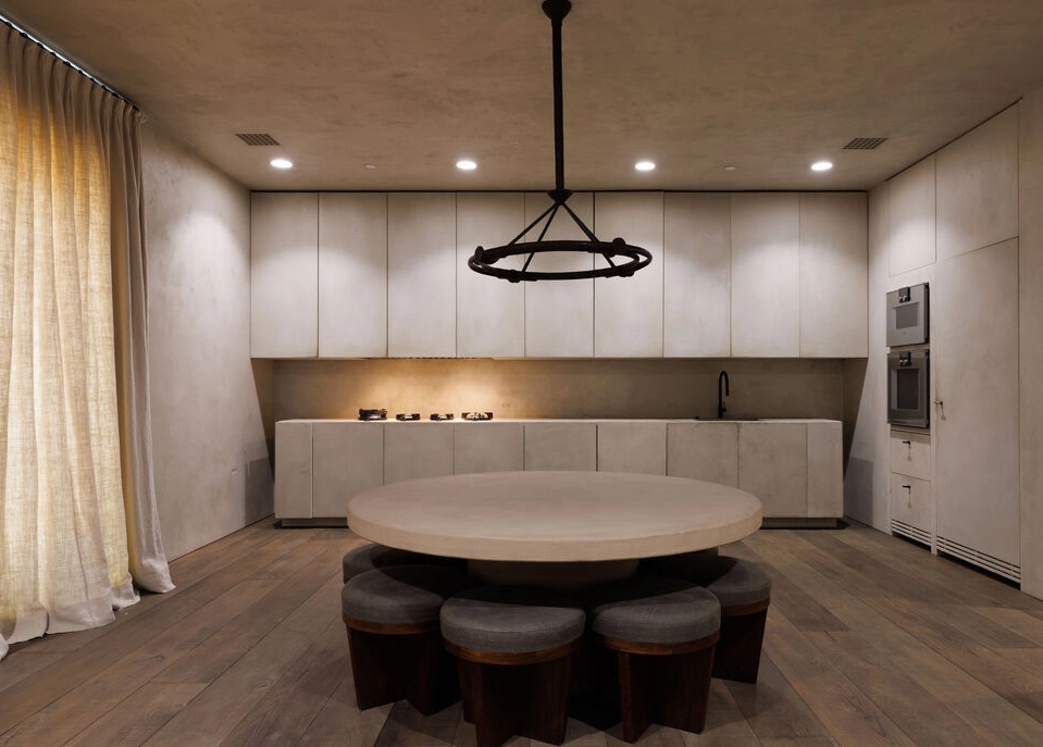 Kim Kardashian Has Her Calabasas Condo Up For Sale Again!