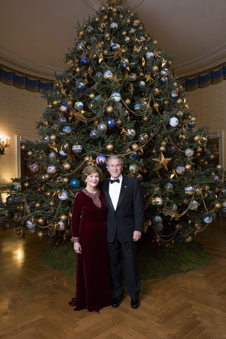 Christmas: A Timeline Of The White House Holiday Decor