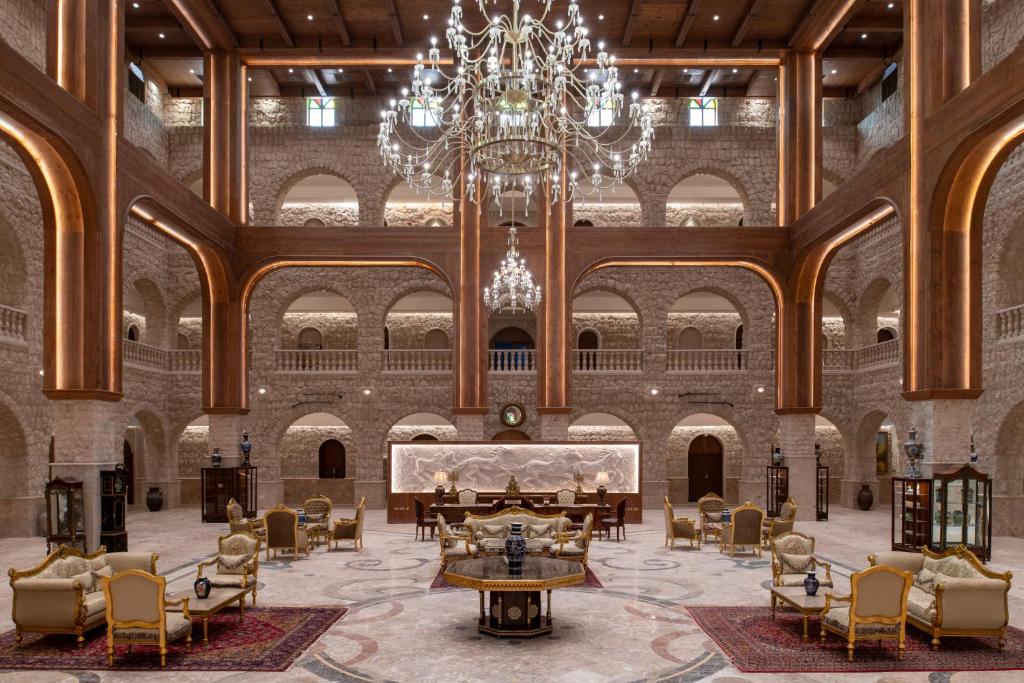 Qatar: Discover The Hotel Where Cristiano Ronaldo Is Staying