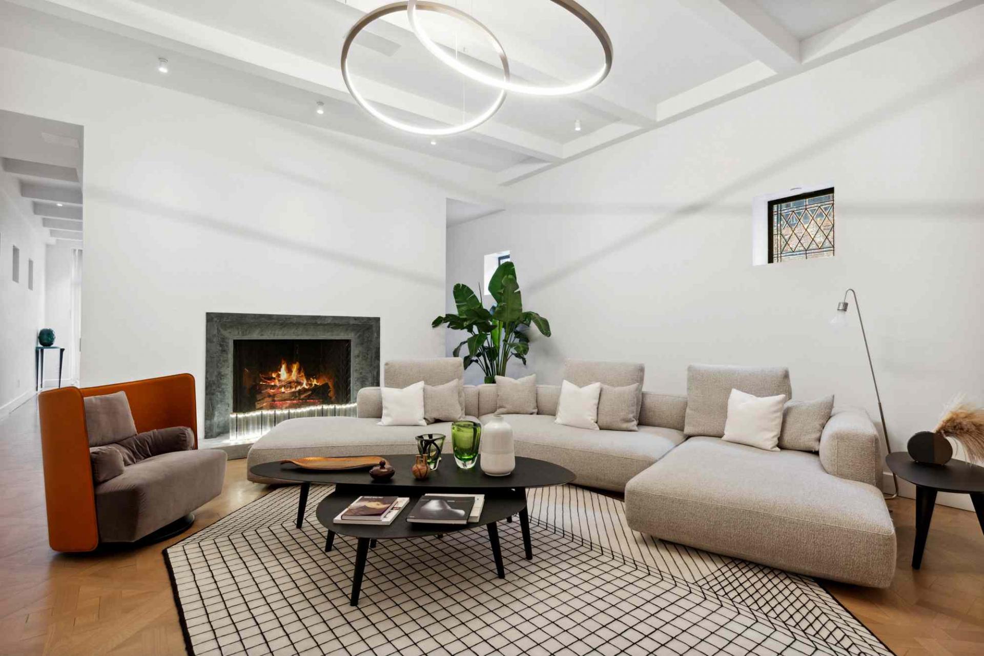 Taylor Swift: Inside Her Cornelia Street Home