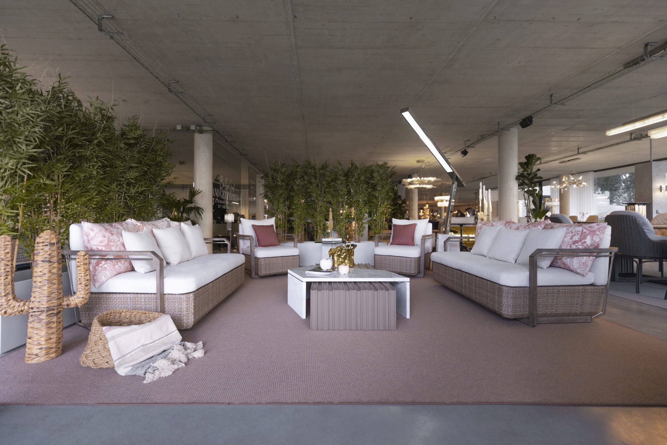 LUXXU Showroom: Unveiling Our Best-Kept Secret!