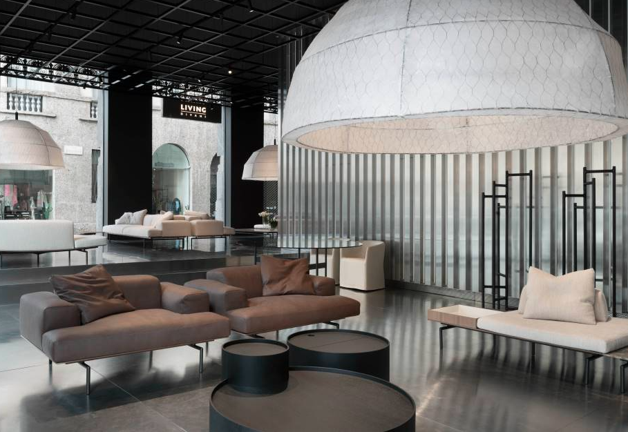 Milan: Discover The Best Luxury Showrooms For A Shopping Spree