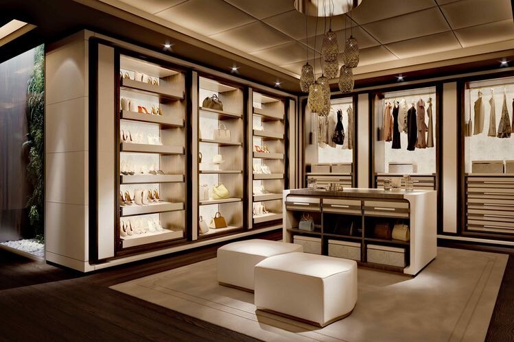 Dressing Room Essentials: Discover Enchanting Pieces To Decorate