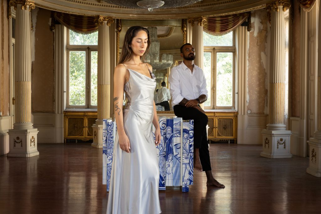 Intimate Luxury: A Passionate Journey Through Design & Desire By Boca do Lobo