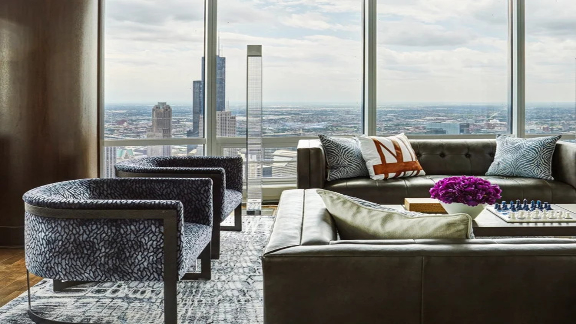Debora Lyn Interior Design & Boutique: Creating Bespoke Homes with Timeless Elegance